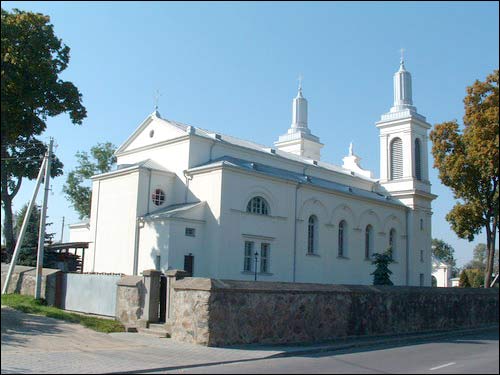  - Kościół św. Wacława. Widok kościoła od strony apsydy