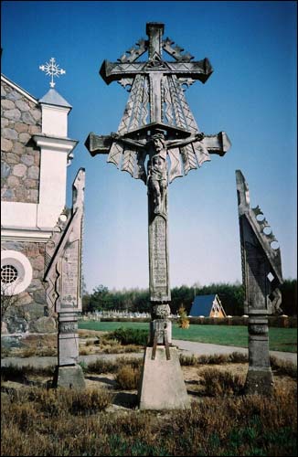 Пелеса. Костёл Святого Линуса