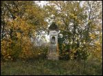 Černichava Vierchniaje.  Road chapel 