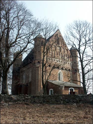 Церковь-крепость в Сынковичах Сынковичи. Церковь Святого Архангела Михаила