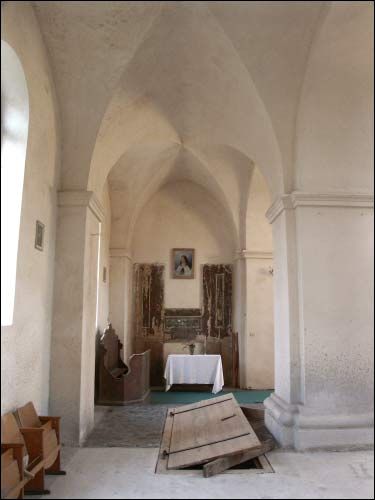  - Касцёл Святога Мікалая. Бакавая нава