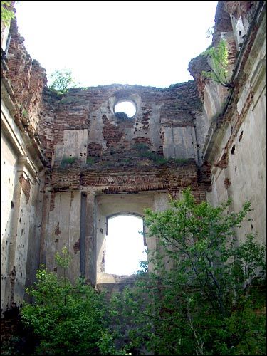 Navaspask. Orthodox church (ruins)