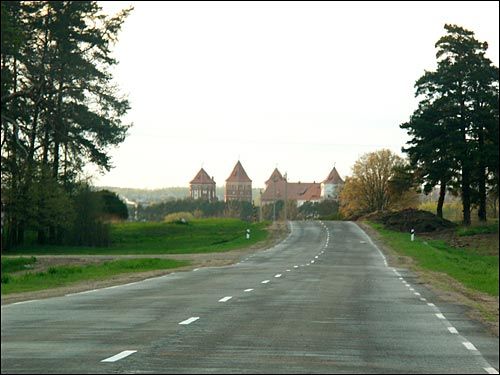 Нясьвіжская дарога Мір. Краявіды