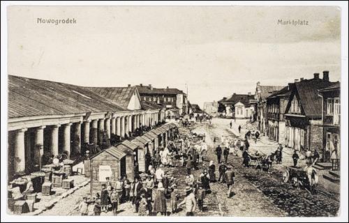 Nowogródek. Hale targowe 