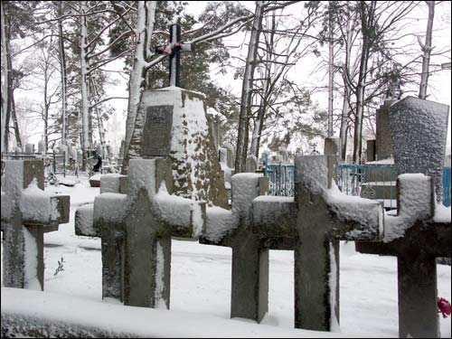 Niacieč.  Tombs of the Army Krajova soldiers