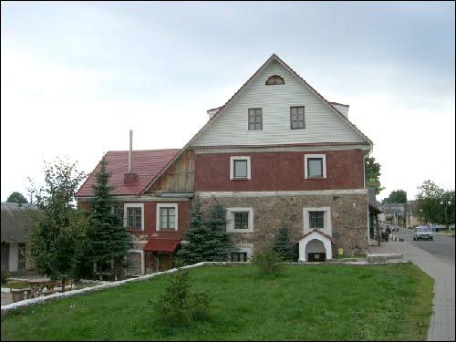  - Młyn wodny . Młyn w Iwiu, rekonstrukcja