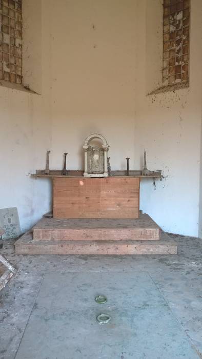 Soły. Graveyard chapel 