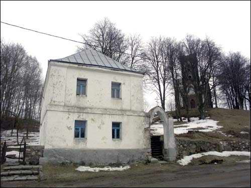  -  Плебания. 