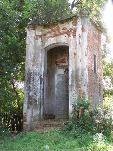 Несутычи. Часовня придорожная 