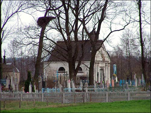 Mosty Prawe. Cmentarz stary katolicki. Kaplica