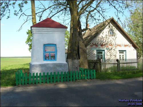 Rasła. Road chapel 1