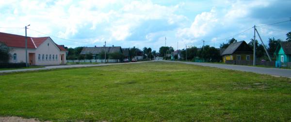 Juraciški. In the village 