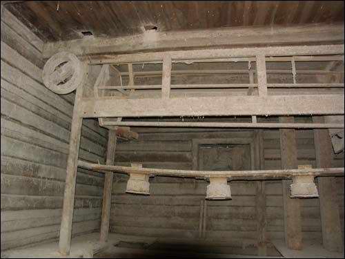 Ostaszyno. Młyn wodny 