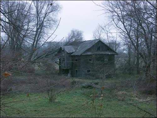 Ostaszyno. Młyn wodny 