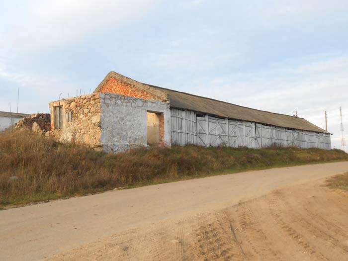 Białogorna |  Dwór gospodarczy . Budynek gospodarczy 2