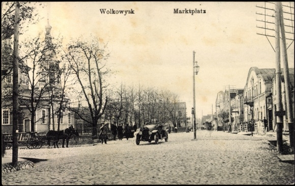  - Miasto na starych fotografiach . 