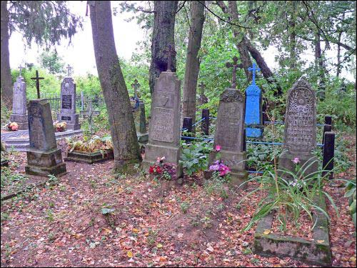  - cemetery Old Catholic. 