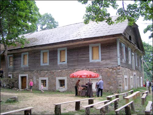 Bieniuny. Dwór Korczewskich