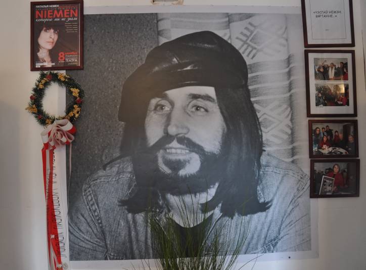  - В деревне . 