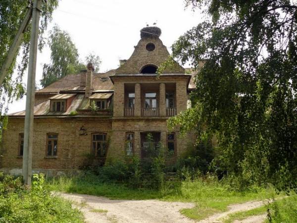 Łojki.  Building of Gmina administration