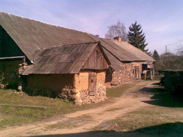 Индура. Улицы местечка 