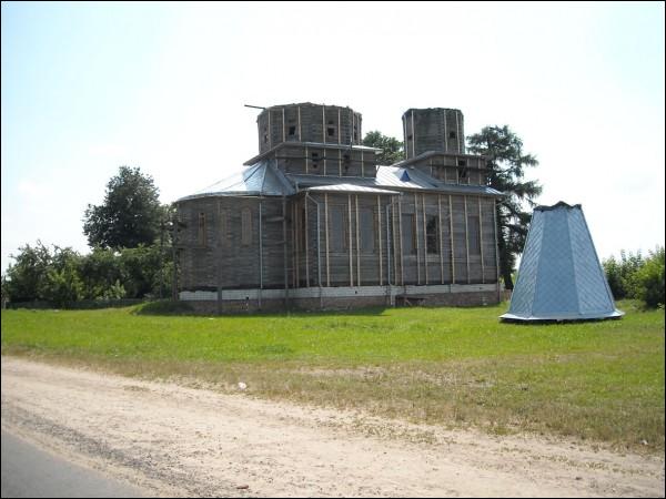 Туркі. У вёсцы 