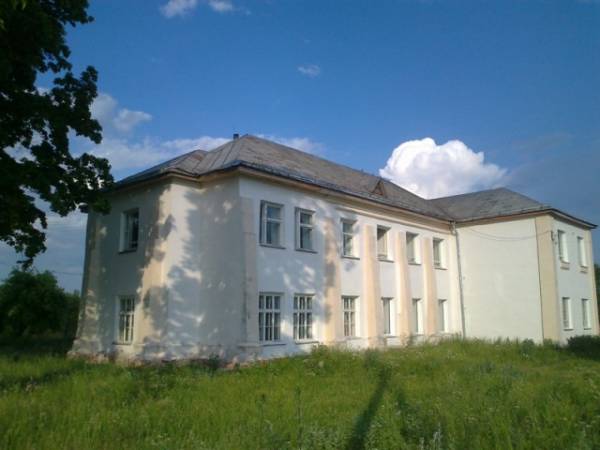 Sviaciłavičy. Catholic church of St. Louis