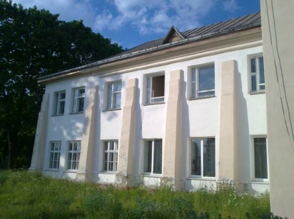 Sviaciłavičy. Catholic church of St. Louis