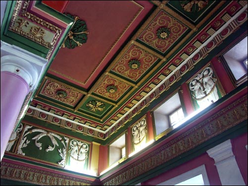 Жиличи (Добосна). Дворец (Интерьеры)