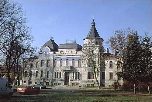 Mahiloŭ.  The building of the former Bank