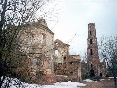 Pustynki. Monaster Zaśnięcia NMP