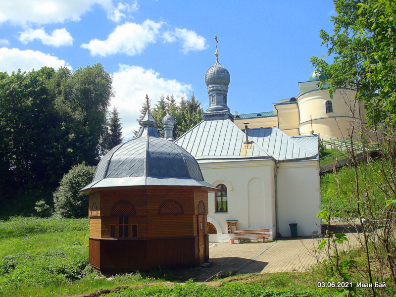 Pustynki. Monaster Zaśnięcia NMP