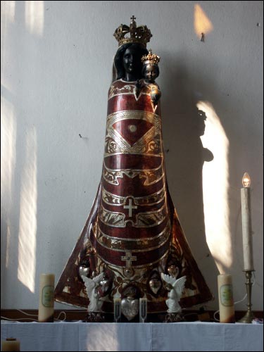  - Kościół Najśw. Serca Pana Jezusa. Figura Najświętszej Marii Panny