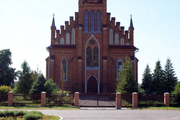Stałovičy. Catholic church of the Sacred Heart of Jesus
