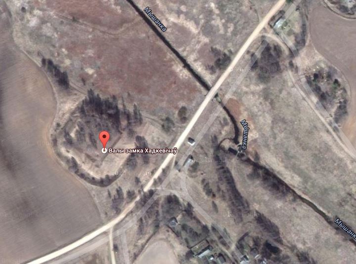 Staraja Myš.  Ramparts of the Chadkievič former castle