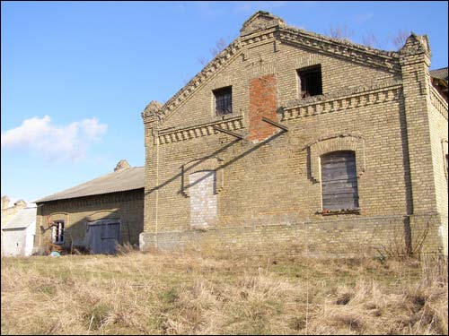 Staraja Myš. Distillery 