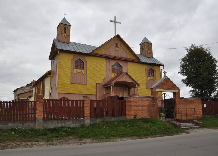 Дзержинск (Койданово) |  Костёл Святой Анны. 