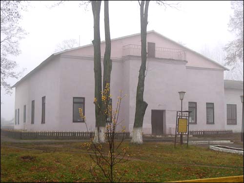 Hrozów. Kościół Zdjęcia z Krzyża Zbawiciela Hrozów. Kościół Zdjęcia z Krzyża Zbawiciela