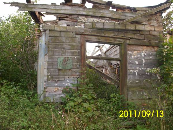 Красная Звезда (Радзивиллимонты) |  Усадебно-парковый ансамбль Радзивиллов. Частка сядзiбнага дома