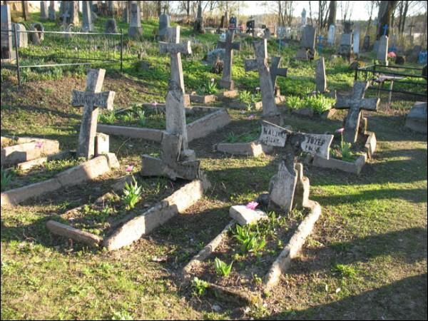 Radaškovičy. cemetery Soldierly