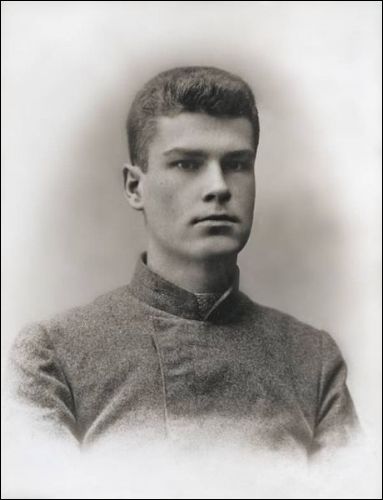 Rakucioŭščyna.  Maksim Bahdanovič Museum