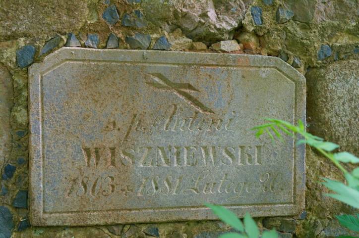  - Капліца-пахавальня Вішнеўскіх. Antoni Wiszniewski (1803-1881)