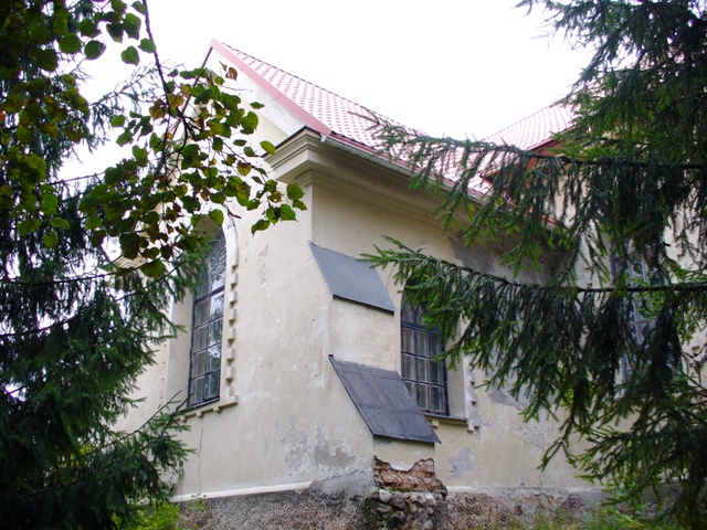 Rowbicze. Kościół 