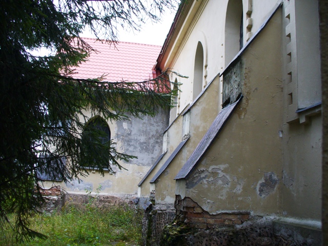 Rowbicze. Kościół 