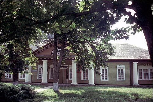 Блонь. Сядзібна-паркавы ансамбль Бончаў-Асмалоўскіх