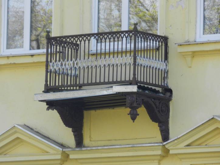  - Zespół dworsko-parkowy Brochockich. 