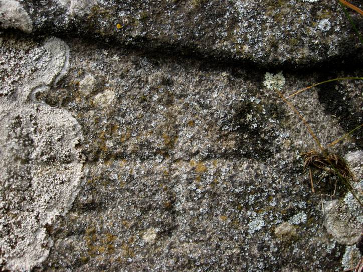 Hiliki.  The Rock graves