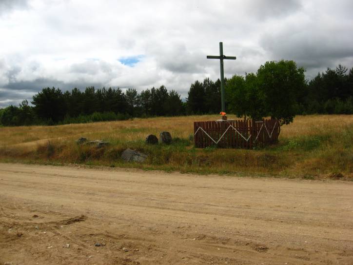 Hiliki.  The Rock graves