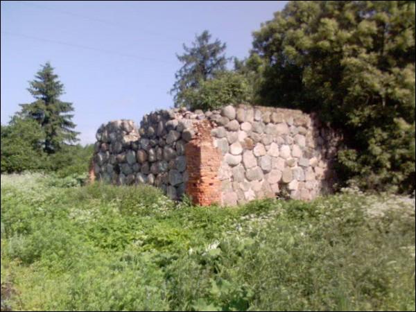 Скупліно. Гаспадарчы двор 