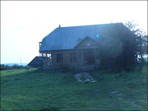  -  Siedziba Biełych «Marcinowa gęś». Dworek pp. Biełych wzorowany na dworach drobnej szlachty